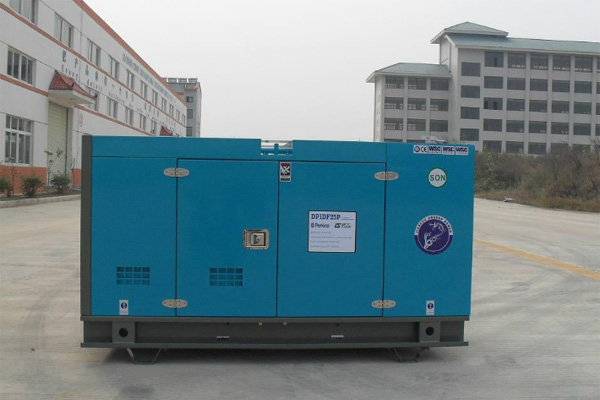 香洲发电机租赁如何正确安装空气滤清器？